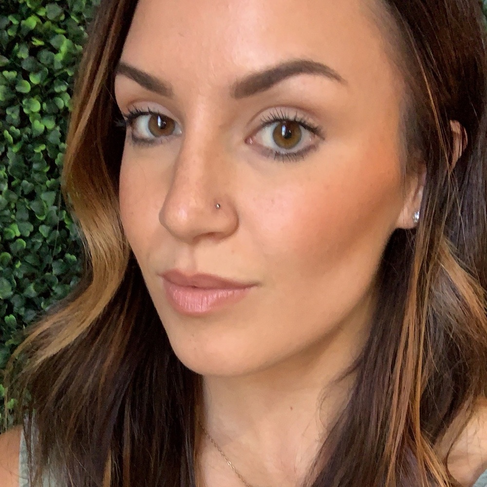 Meet your Posher, Annie